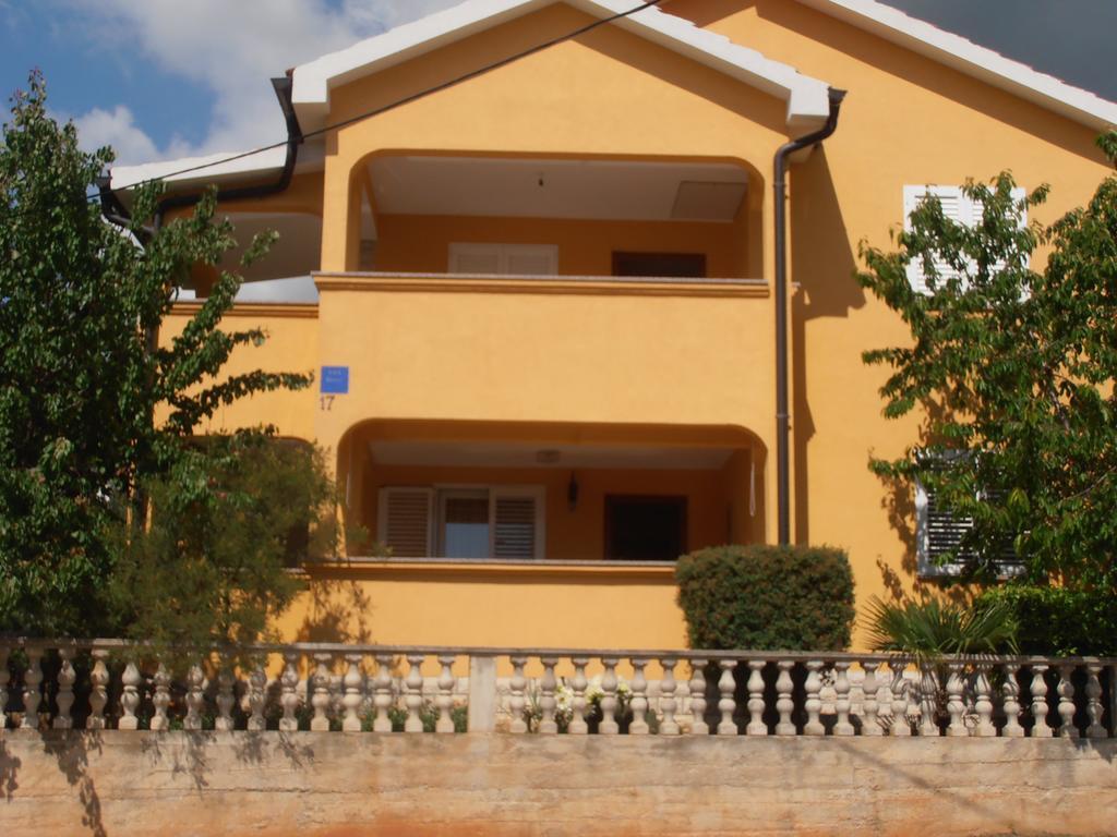 Apartment M&M Gornji Karin Kültér fotó